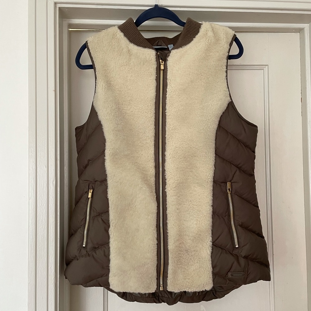 Athleta sherpa olive green goose down fill vest